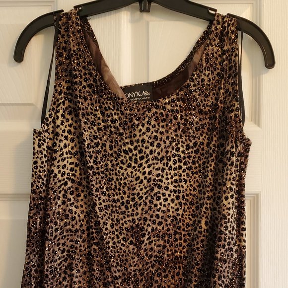 Tank top with Leopard Jacket - Picture 2 of 9